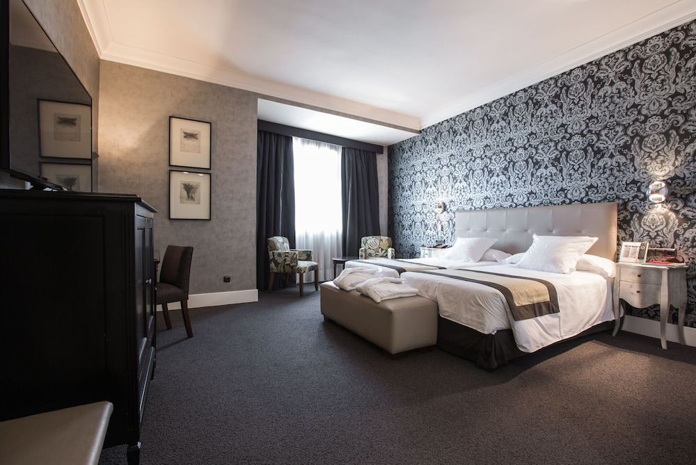 Hotel Carlton Superior Double Room Single Use, City View 3