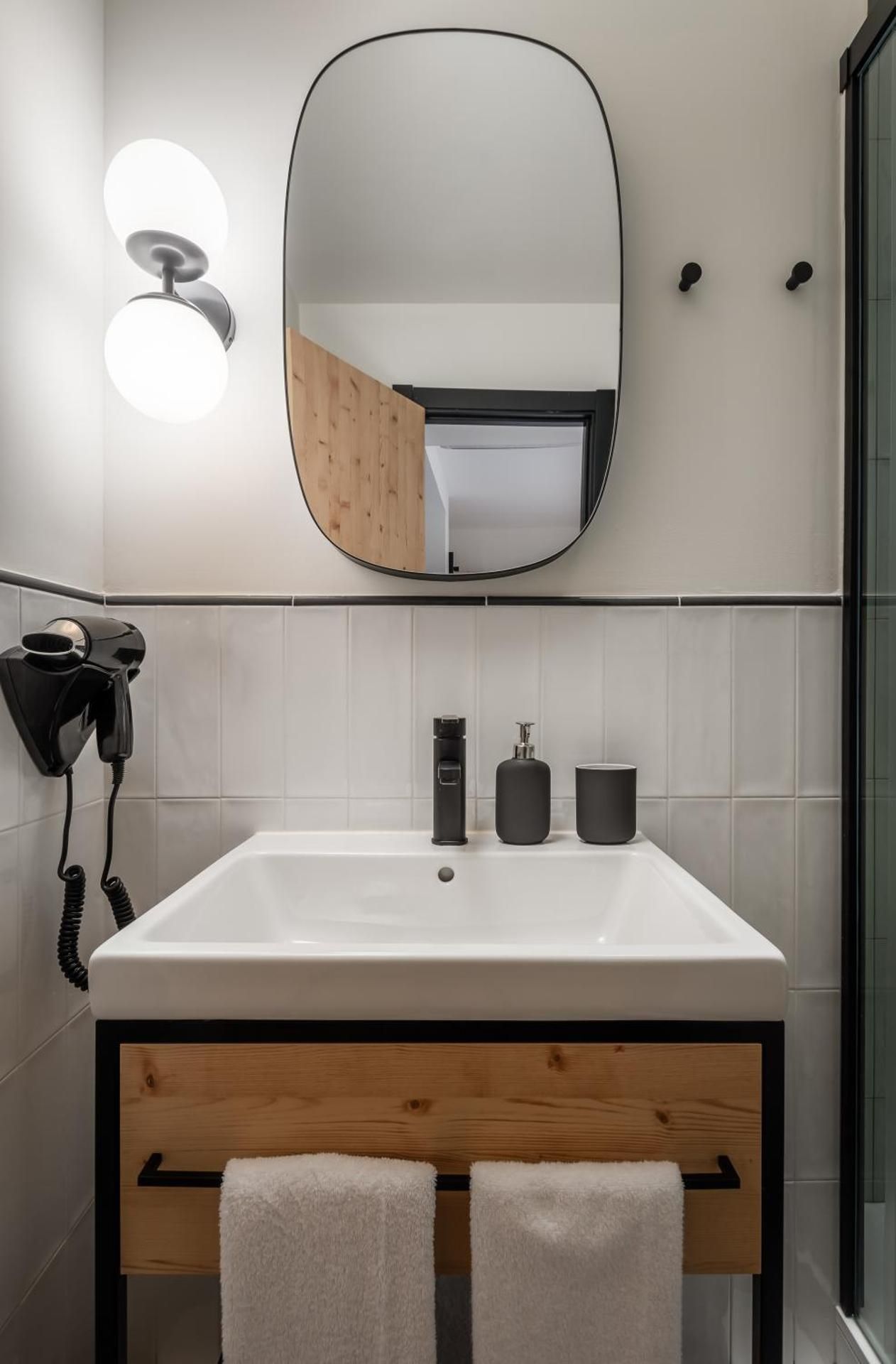 undefined BYPILLOW Irala 8