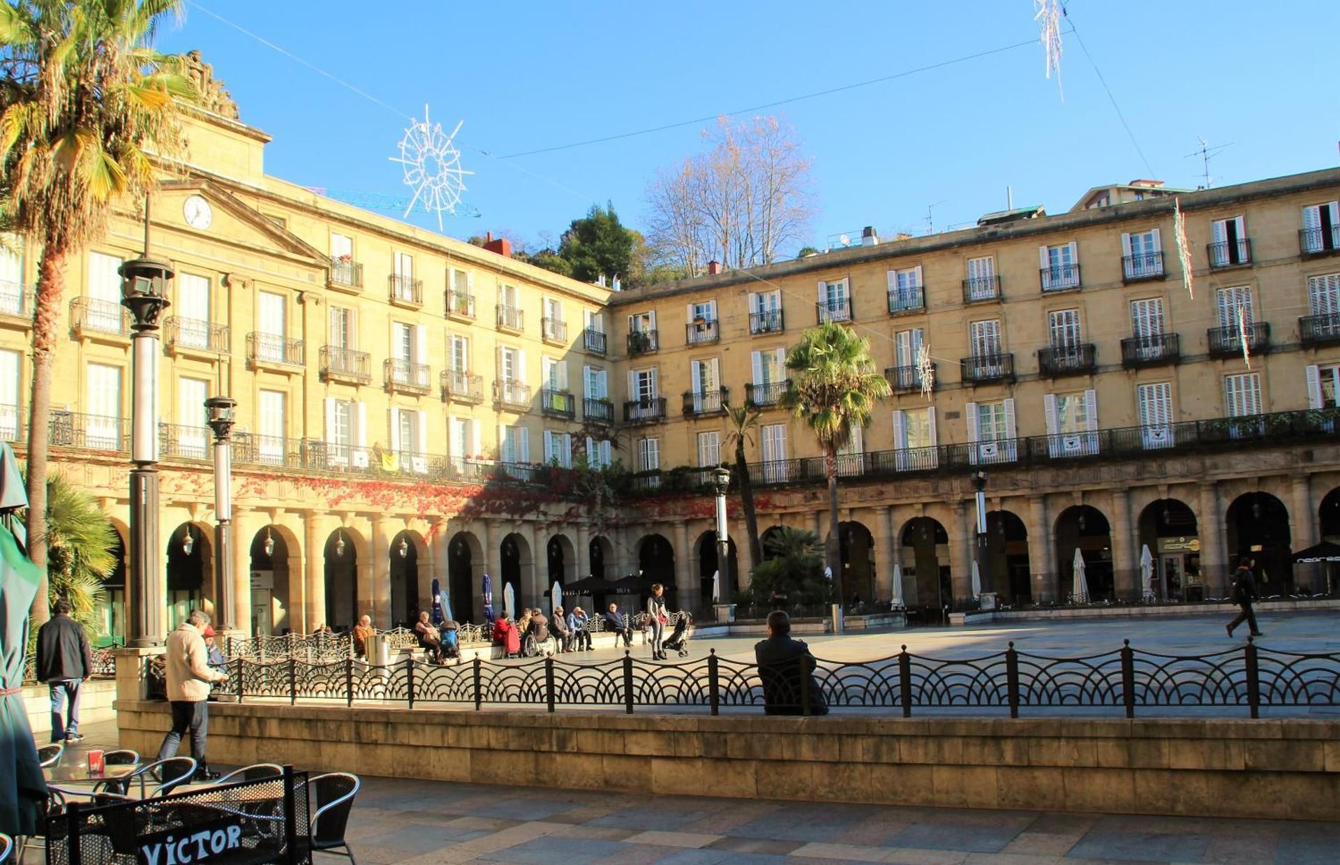 undefined BYPILLOW Irala 4