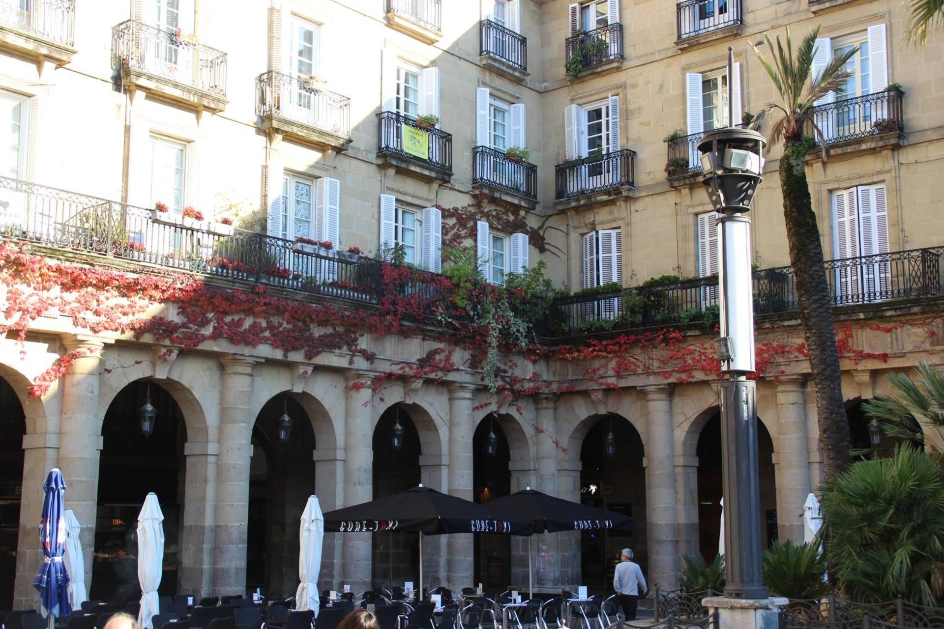 undefined BYPILLOW Irala 5