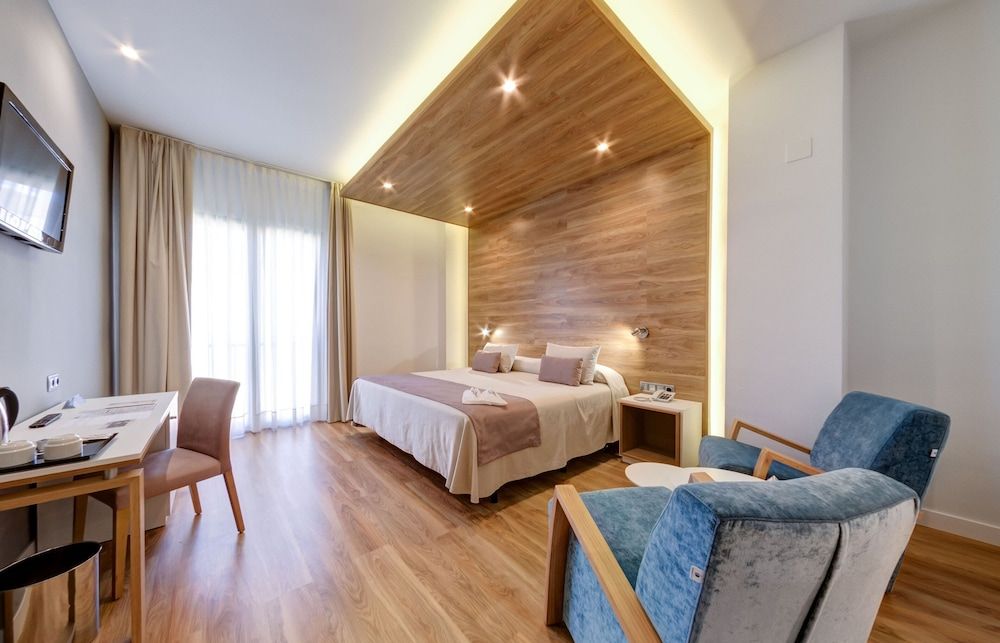 Hotel Monte Puertatierra Double Room Single Use 5