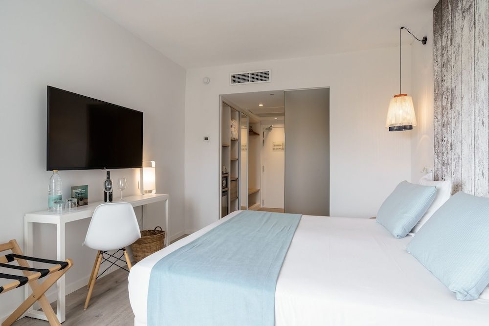 Double Room, Balcony, Sea View (2 Adults - My Favorite Club)
