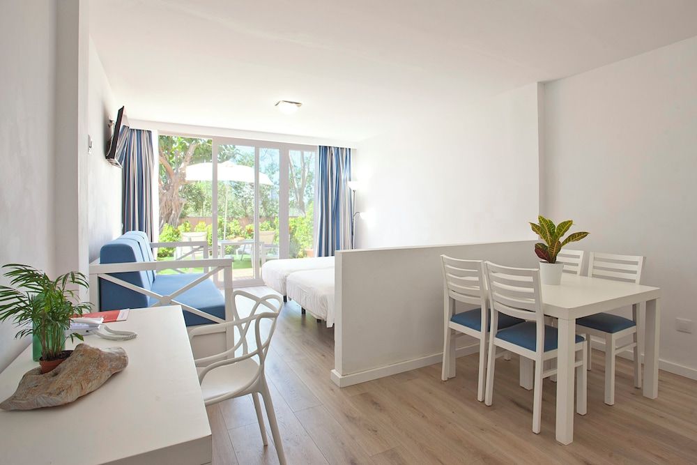 Premium One Bedroom Apartment Garden View Private Garden