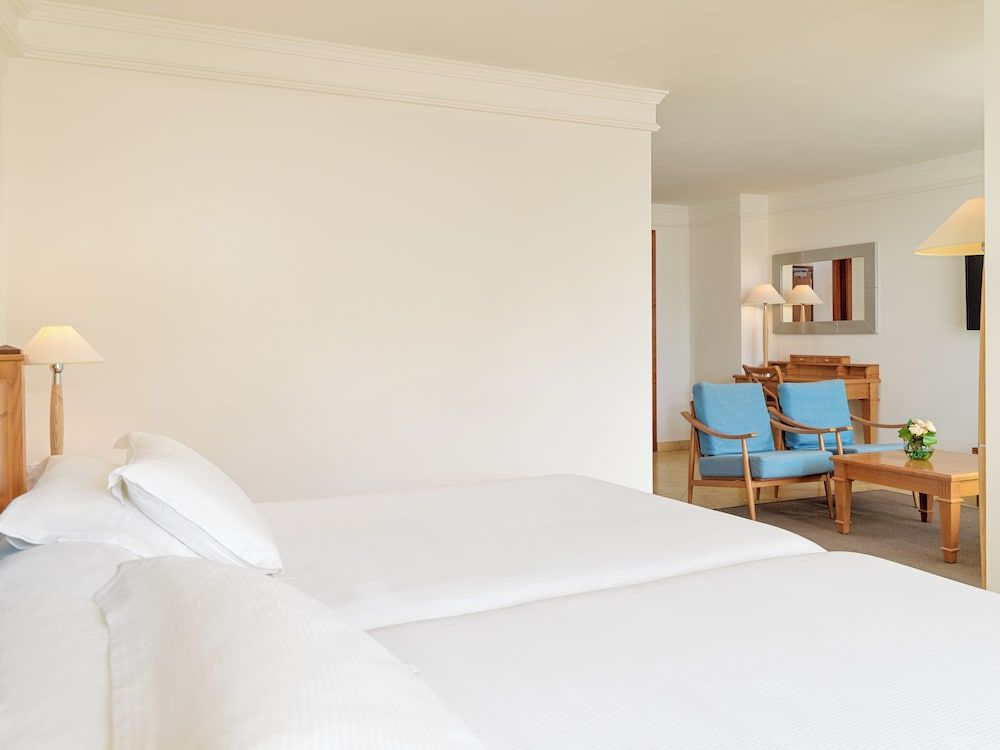 Junior Suite, Partial Sea View (Single Use)