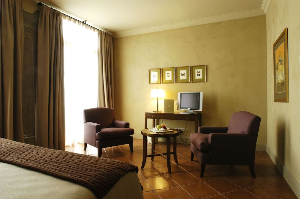 Bremon Boutique Hotel by Duquessa Hotels Collection Double Room 9