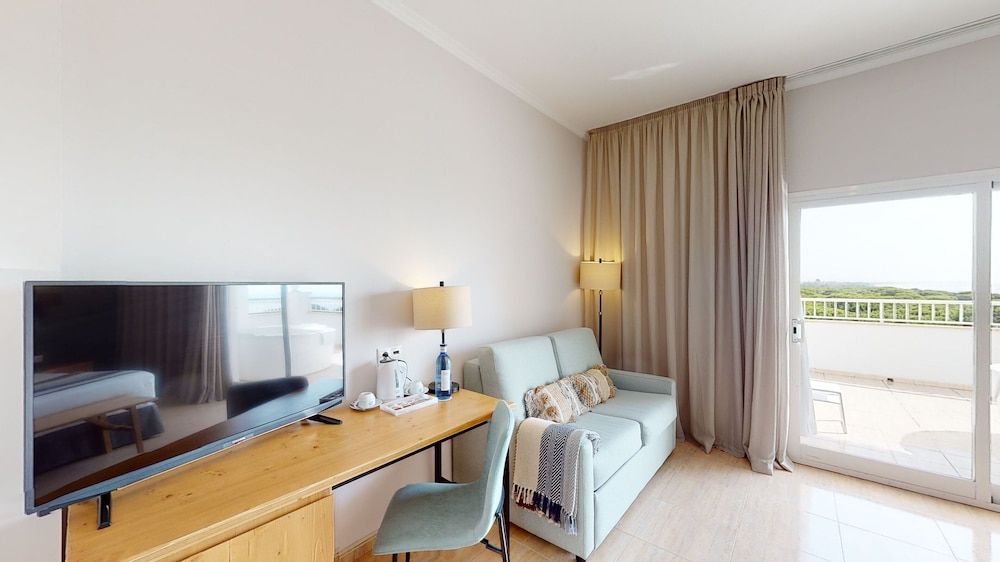 Deluxe Hydro Superior Room Sea View