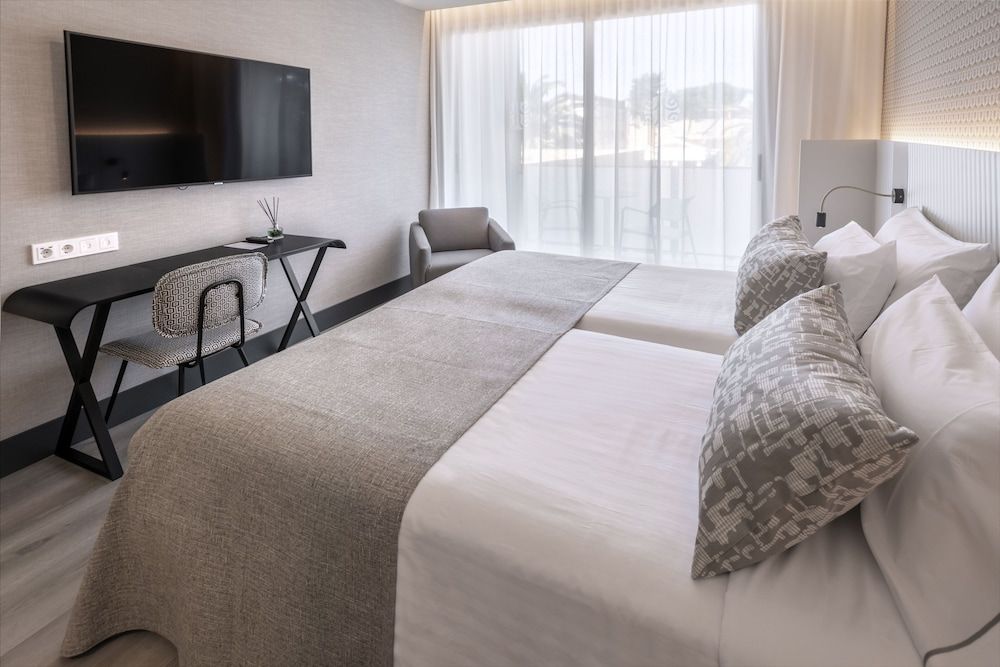 Bel Air Hotel Executive Double Room Single Use, Sea View