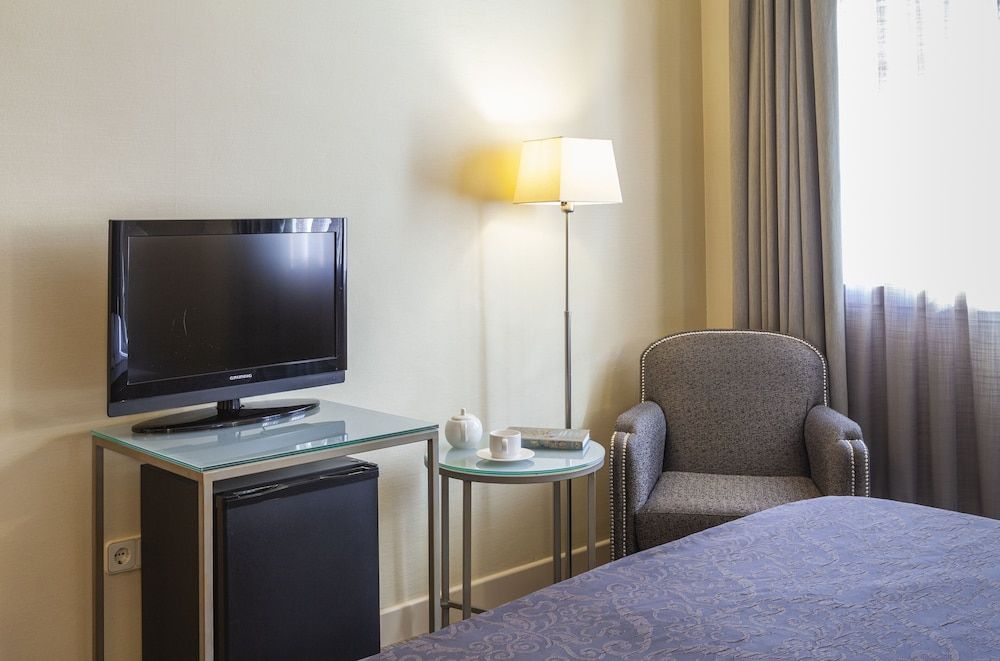 Hotel Macià Alfaros Double Room Single Use 17