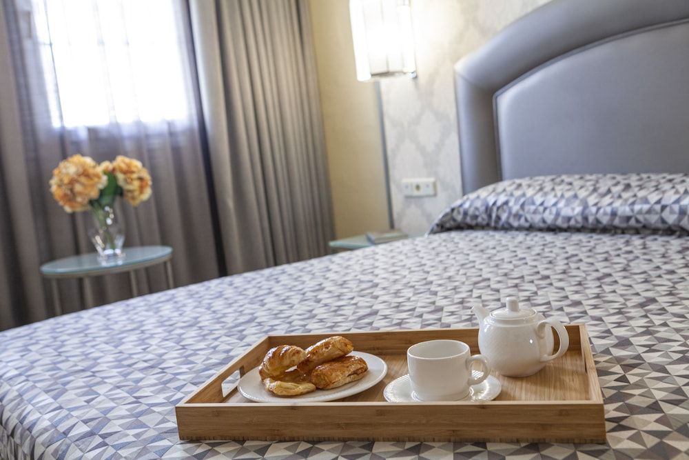 Hotel Macià Alfaros Junior Suite (2 adults) 7