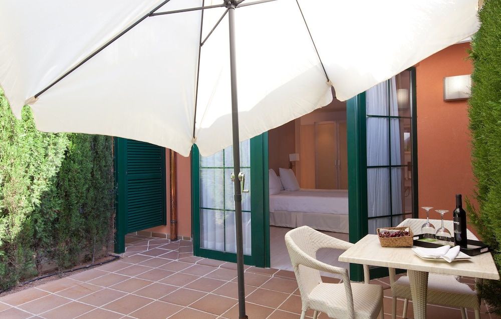 Hotel Les Rotes Standard Double or Twin Room 5