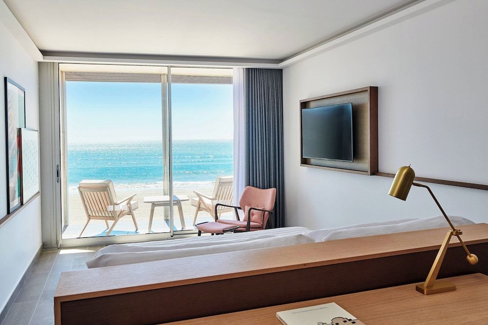 Premium Room, 2 Twin Beds, Non Smoking, Beachfront