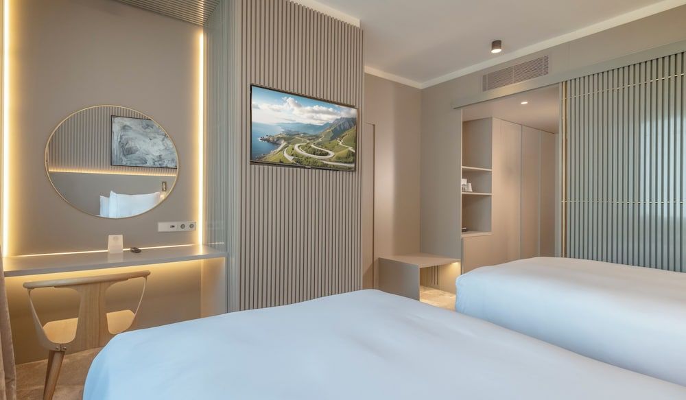 Premium Twin Room