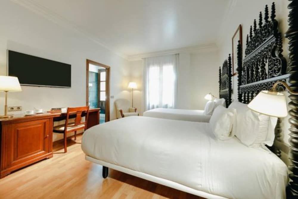 Sercotel Palacio De Los Gamboa Classic Twin Room 2