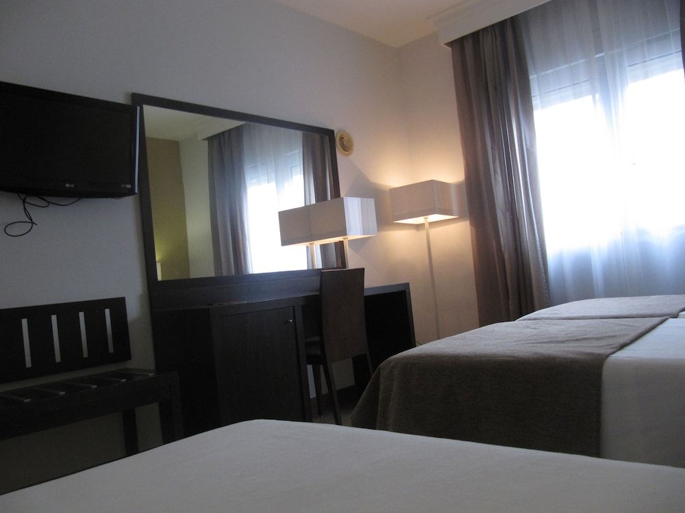 Hotel Don Juan Double Room (3 pax) 2