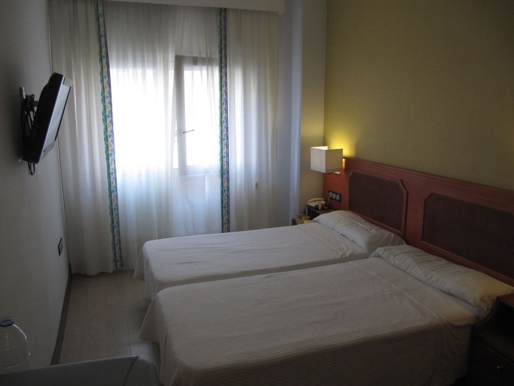 Hotel Don Juan Double Room 4