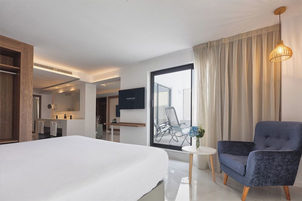 Presidential Suite, Terrace