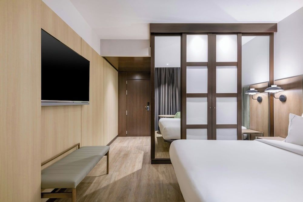 undefined AC Hotel Madrid Feria by Marriott 4