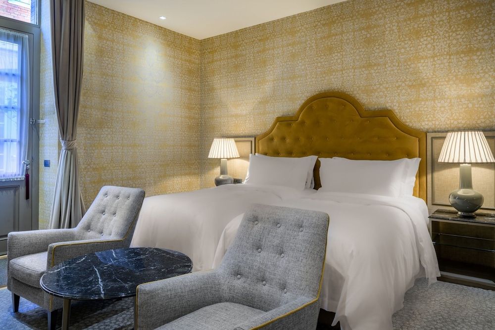 Santo Mauro, a Luxury Collection Hotel, Madrid Deluxe Room 7
