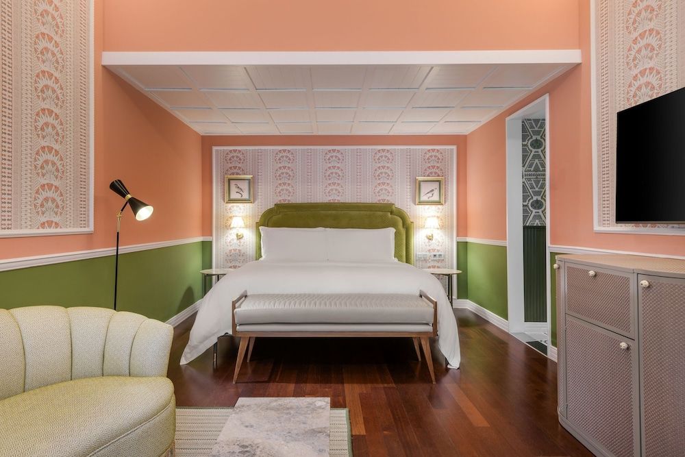 Santo Mauro, a Luxury Collection Hotel, Madrid Deluxe Room 4