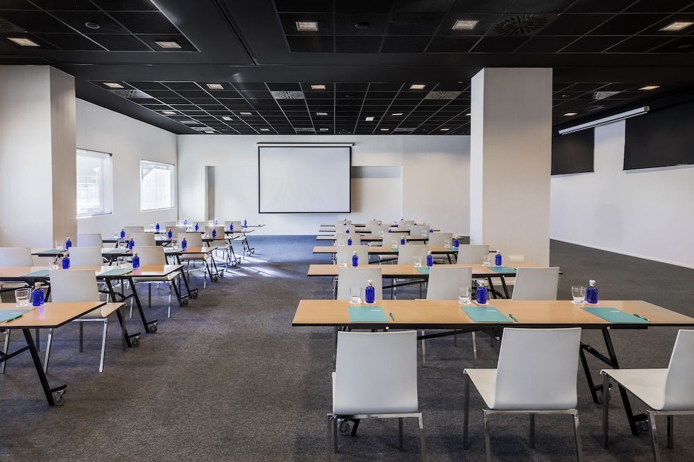 undefined Hotel Zentral Castellana Norte 6