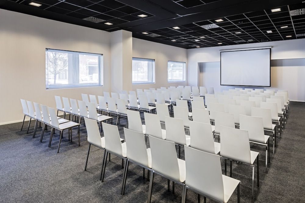 undefined Hotel Zentral Castellana Norte 4