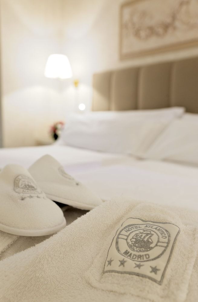 Hotel Atlantico Madrid Standard Double or Twin Room 8