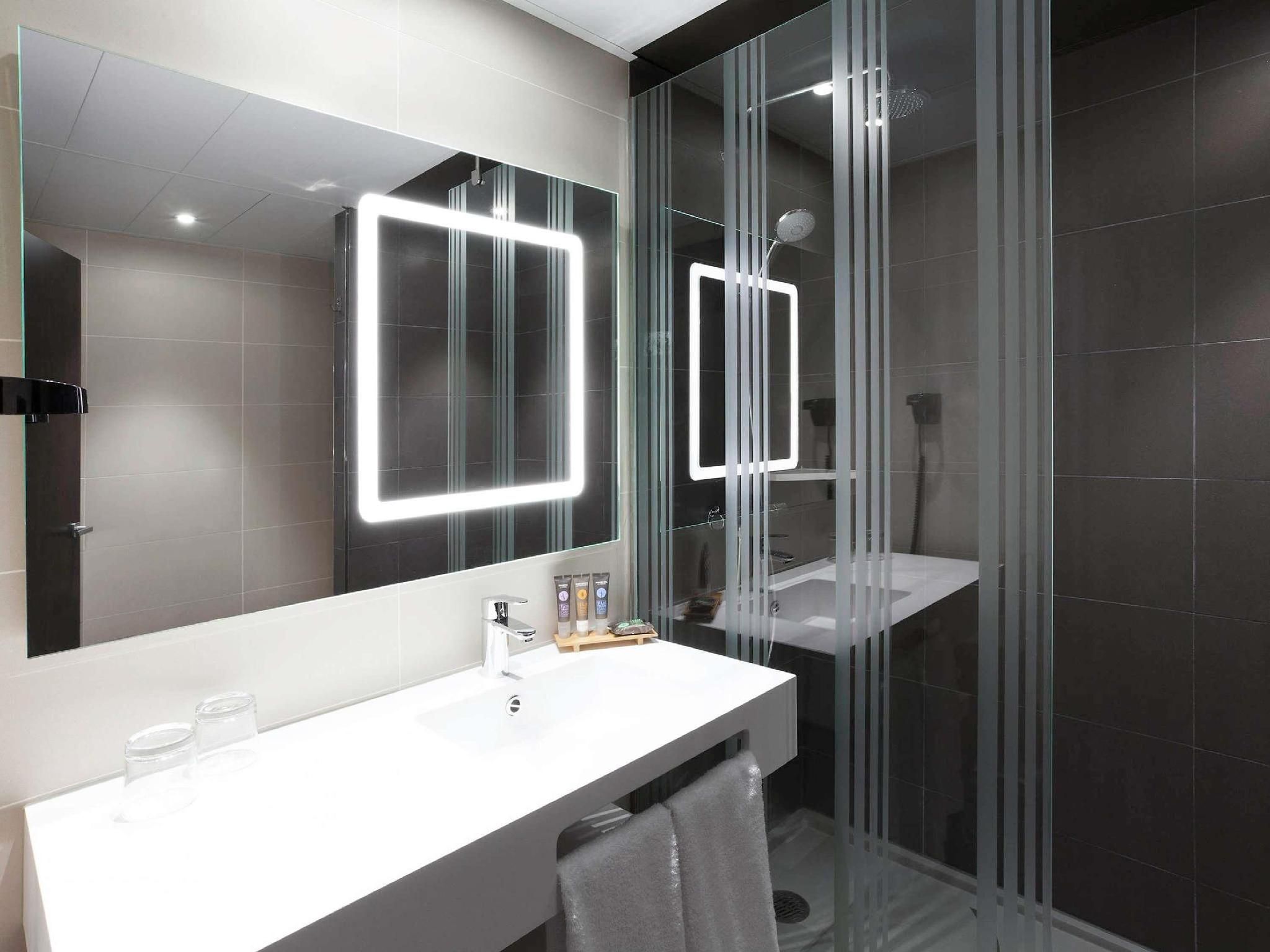 Superior Room with twin beds