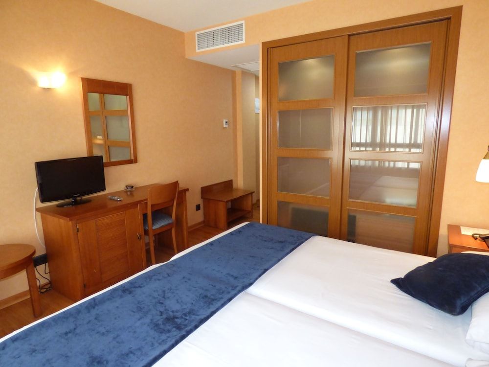 Eco Via Lusitana Standard Double Room 3