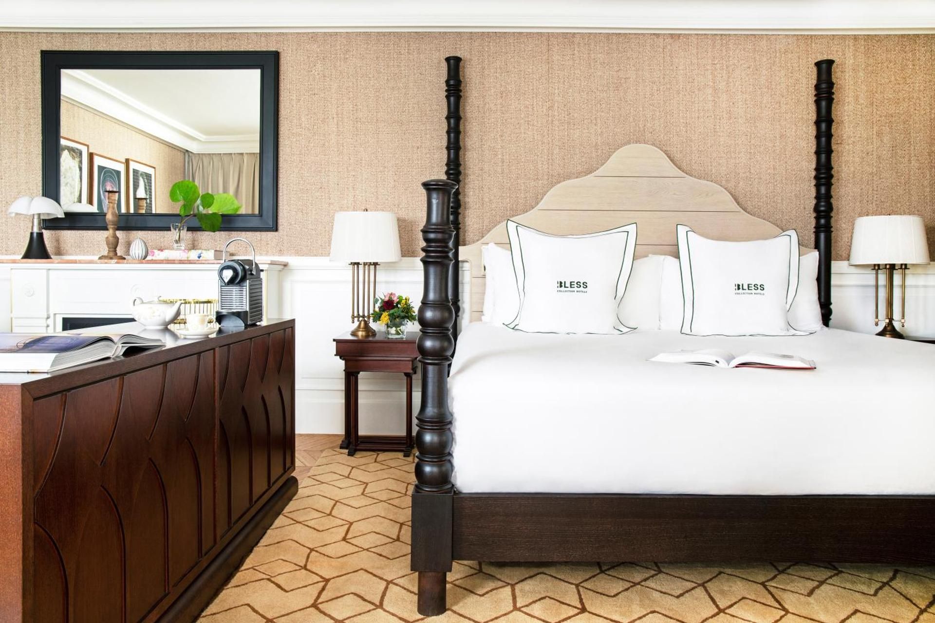Suite with Garden View