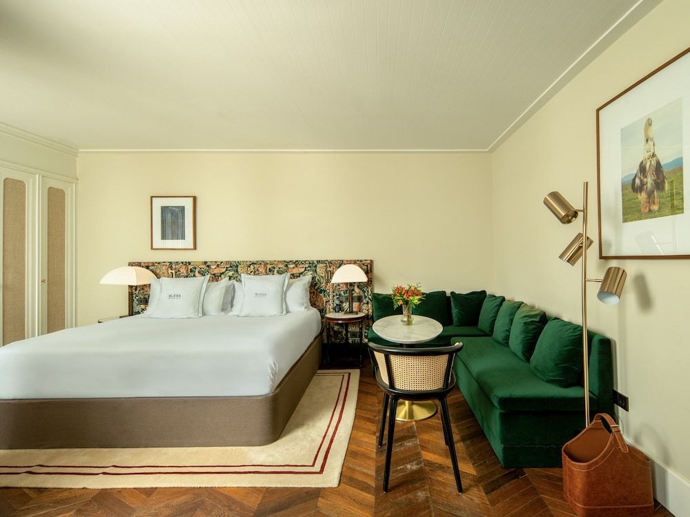 Premium Room