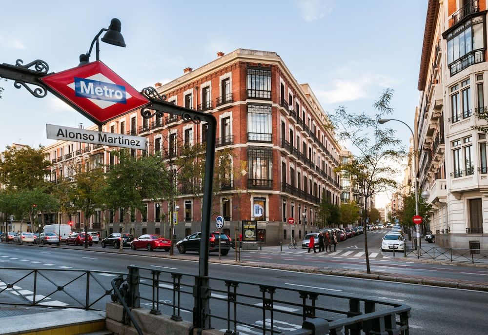 undefined Hotel Gran Versalles 4