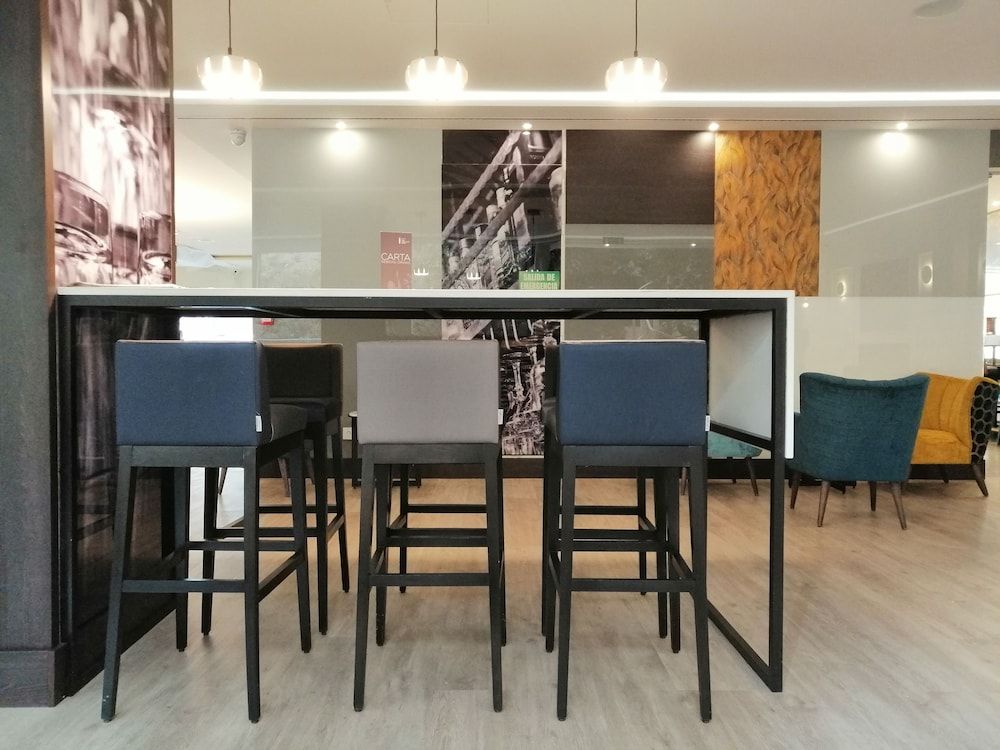 undefined Hotel Gran Versalles 9