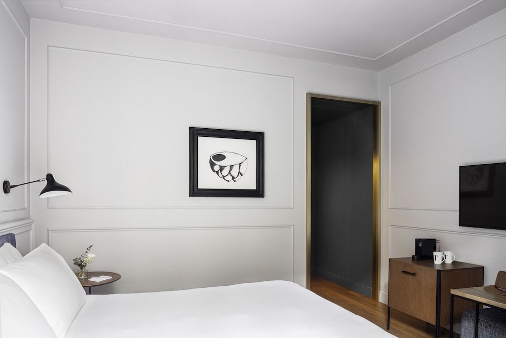 Tótem Madrid Hotel Deluxe Room 3
