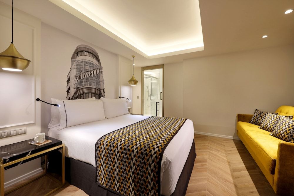 Eurostars Madrid Gran Vía Double or Twin Room 5