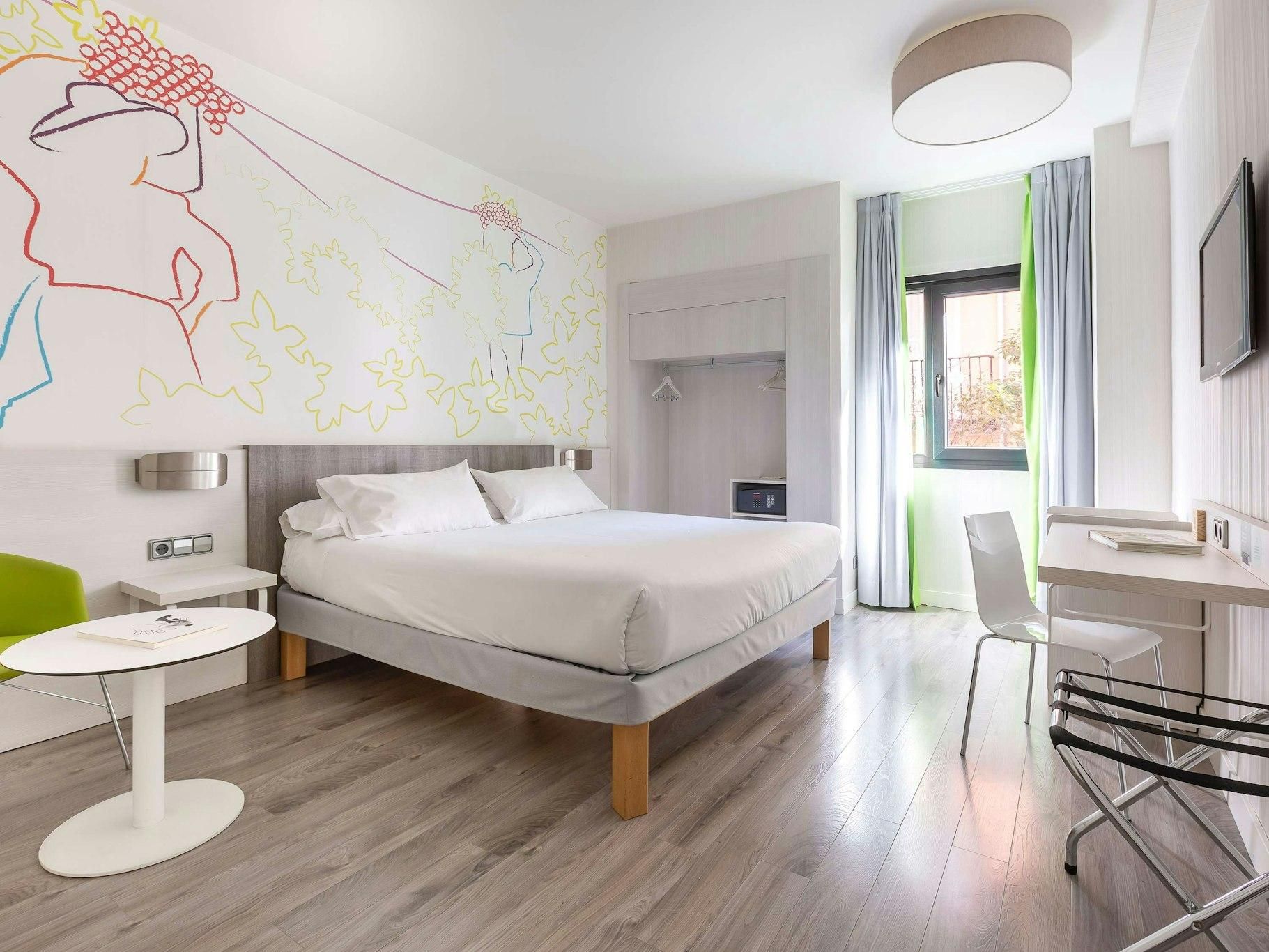 undefined Hotel ibis Styles Madrid Prado 7