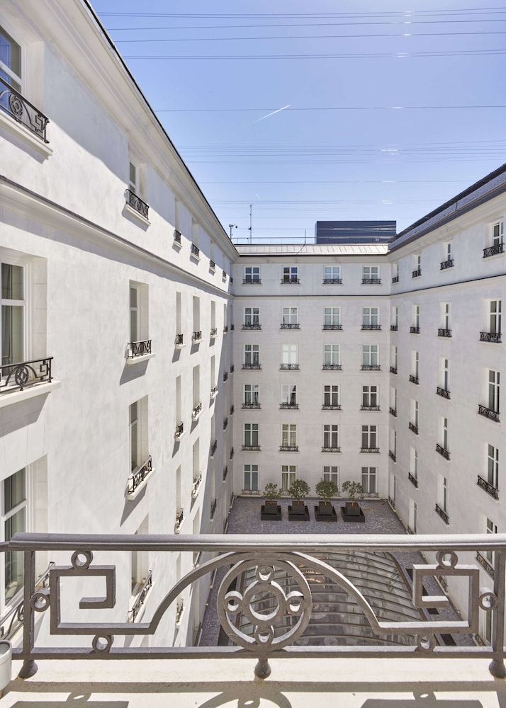 undefined Mandarin Oriental Ritz, Madrid 5