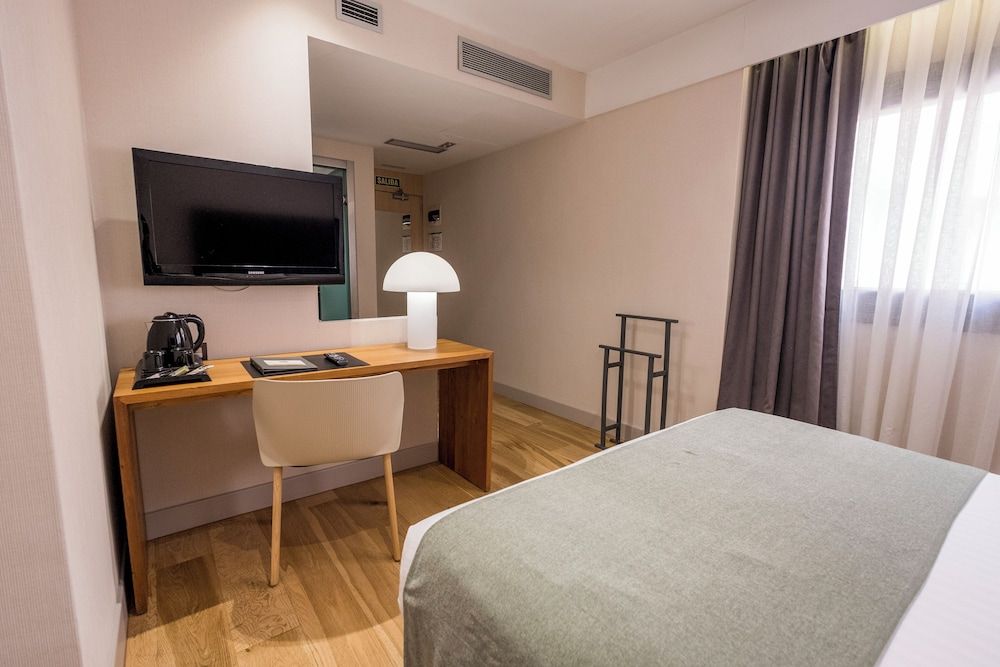 undefined Hotel Zenit Abeba 10