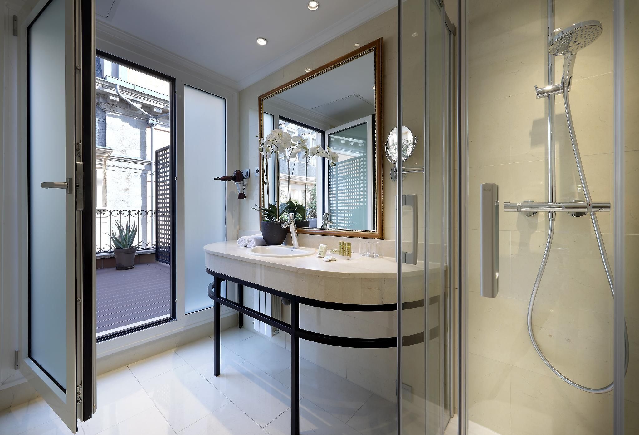 undefined Eurostars Casa de la Lírica 5