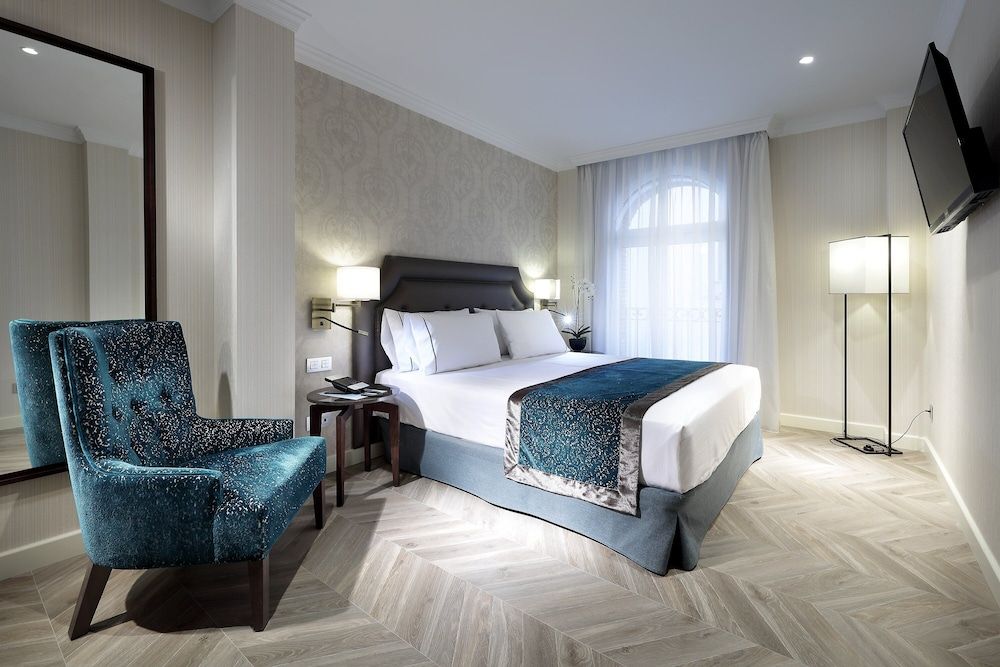 undefined Eurostars Casa de la Lírica 9