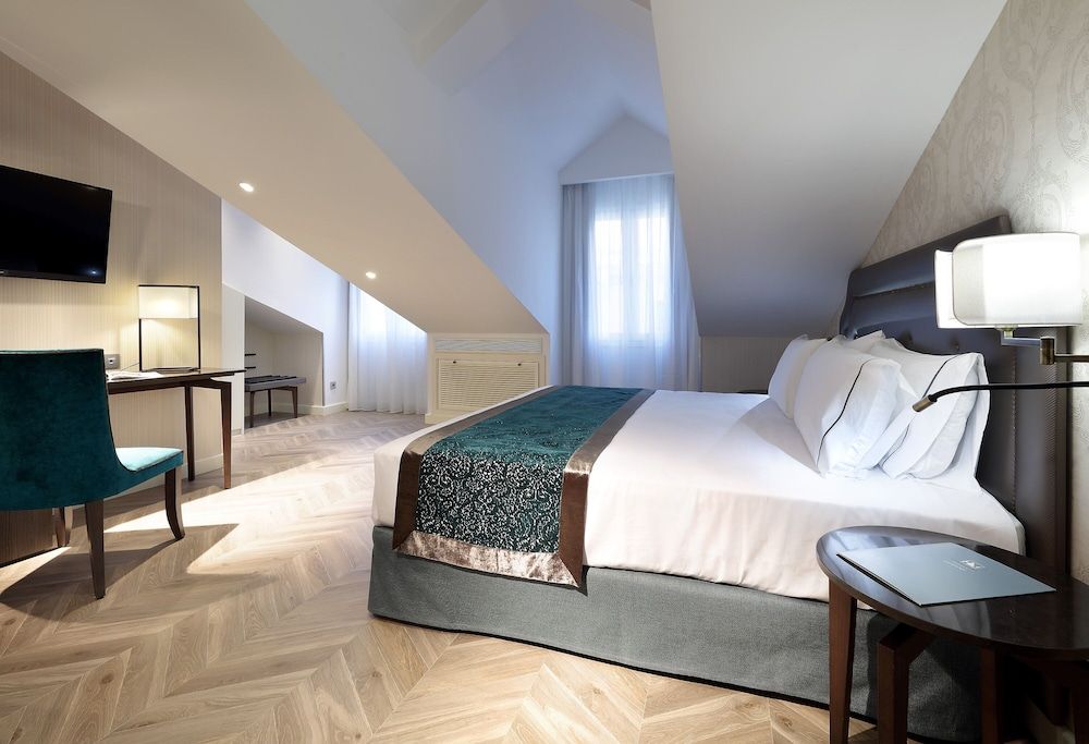 undefined Eurostars Casa de la Lírica