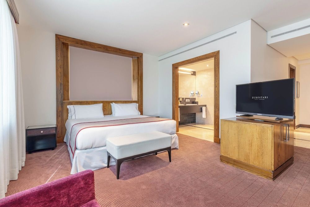 undefined Eurostars Suites Mirasierra 4