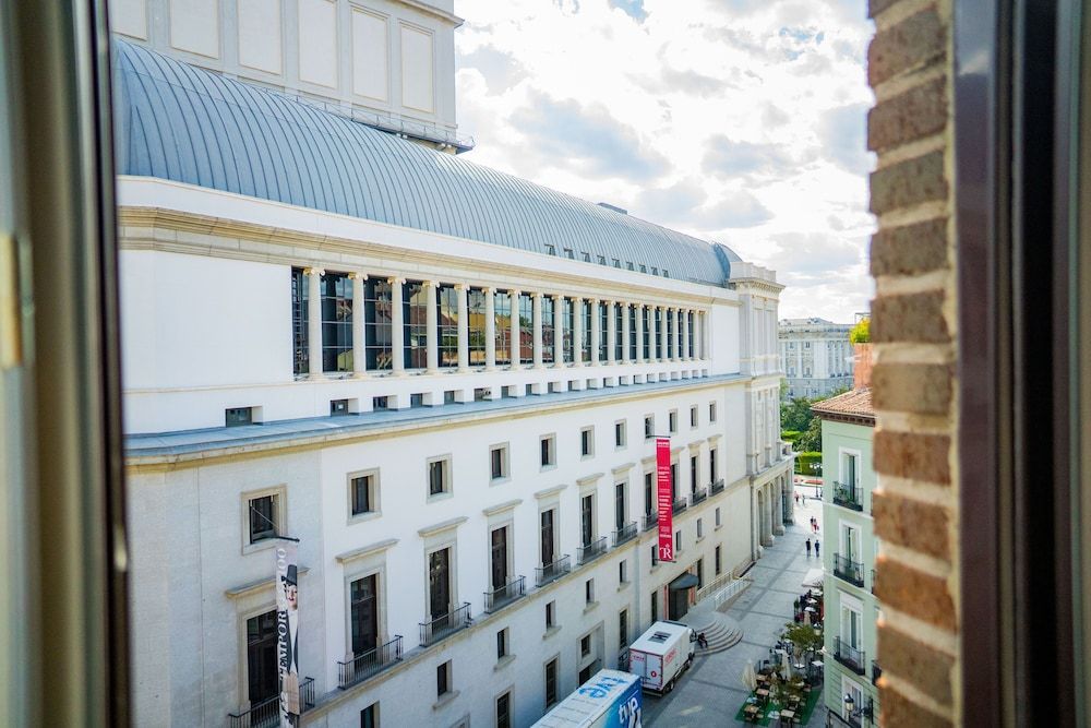 undefined Hotel Ópera 8