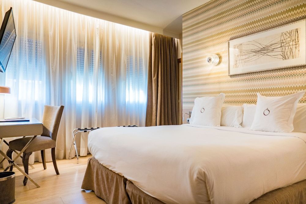 Hotel Ópera Standard Twin Room, 2 Twin Beds