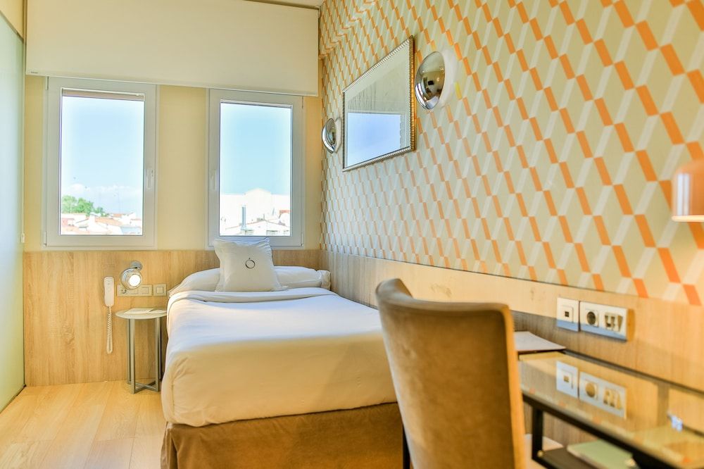 undefined Hotel Ópera 5