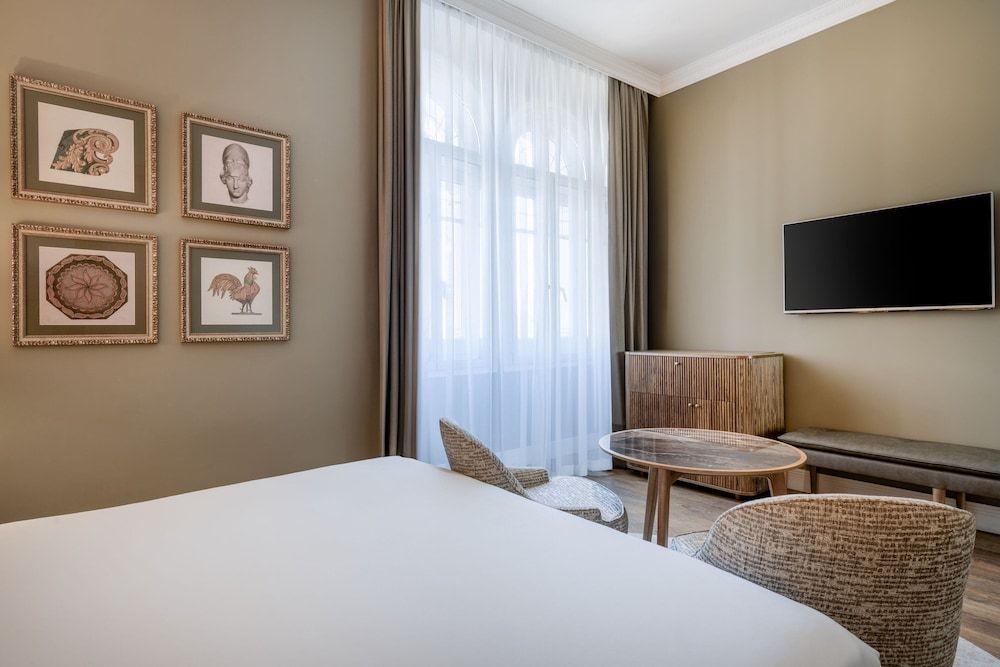 Hotel Palacio Del Retiro, Autograph Collection Deluxe Room, 1 King Bed, Non Smoking 9