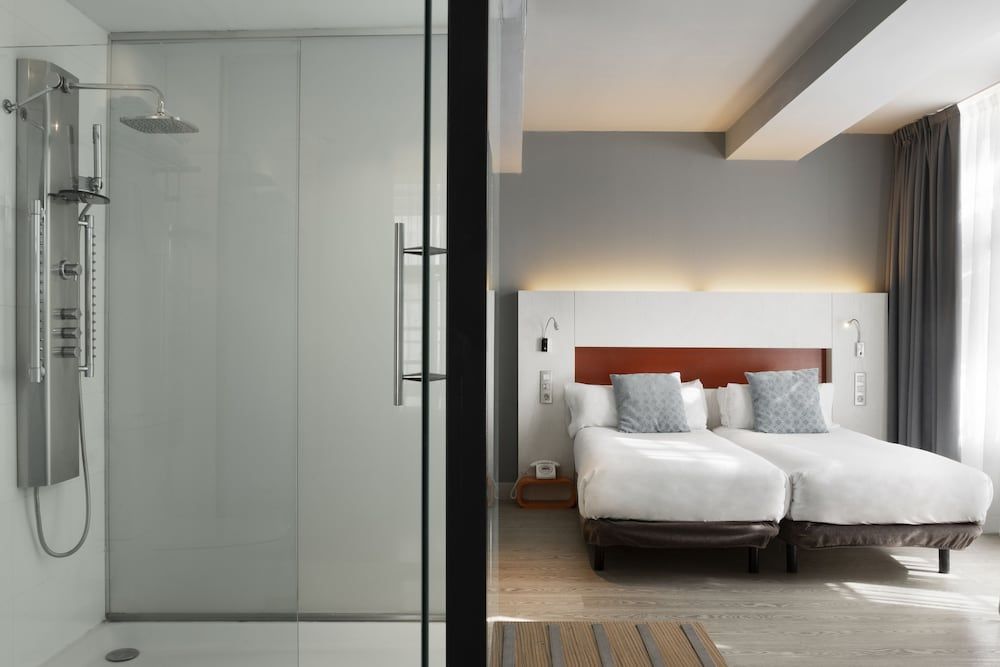 Petit Palace Alcalá Superior Double Room