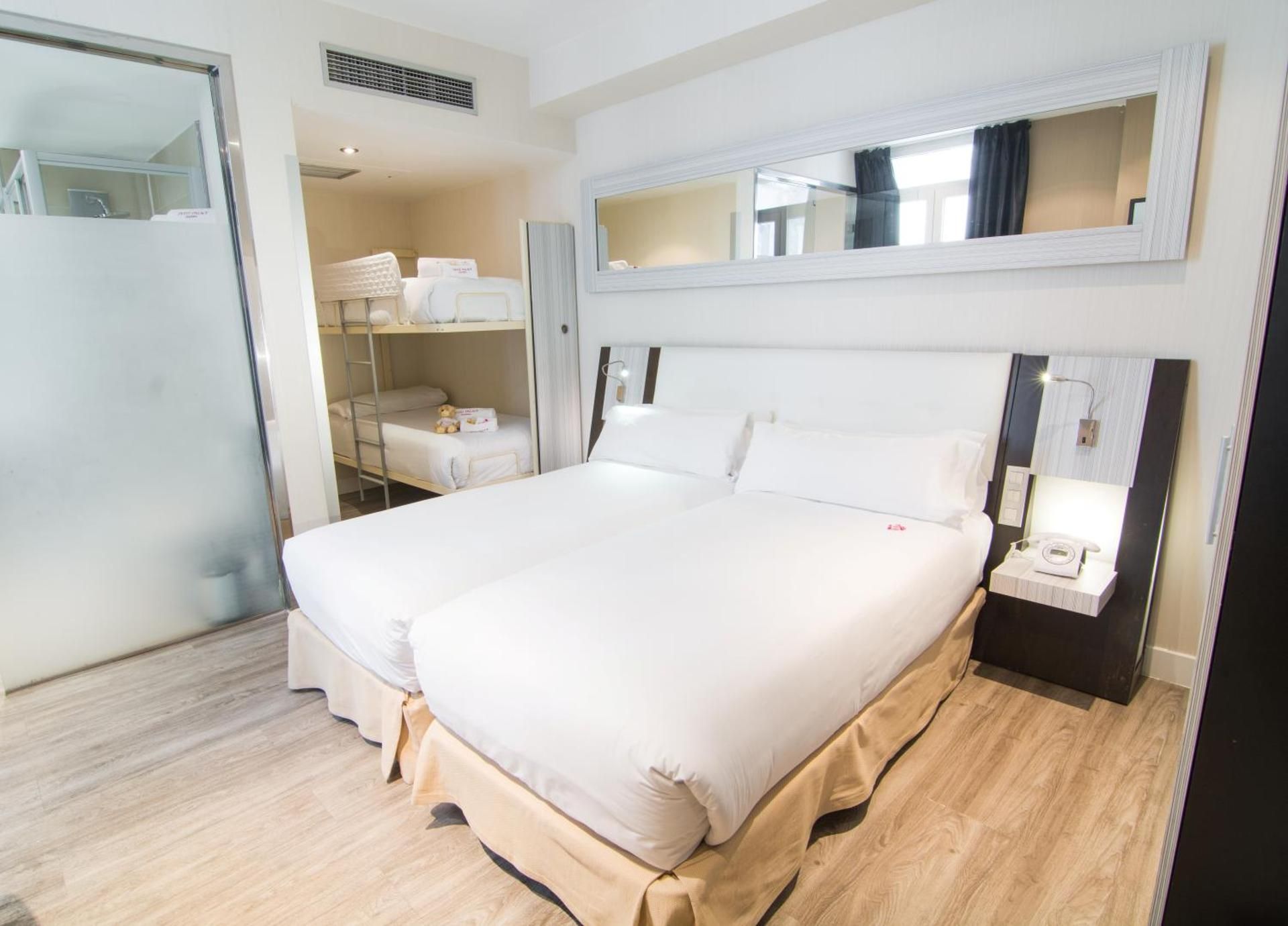 undefined Petit Palace Arenal 10