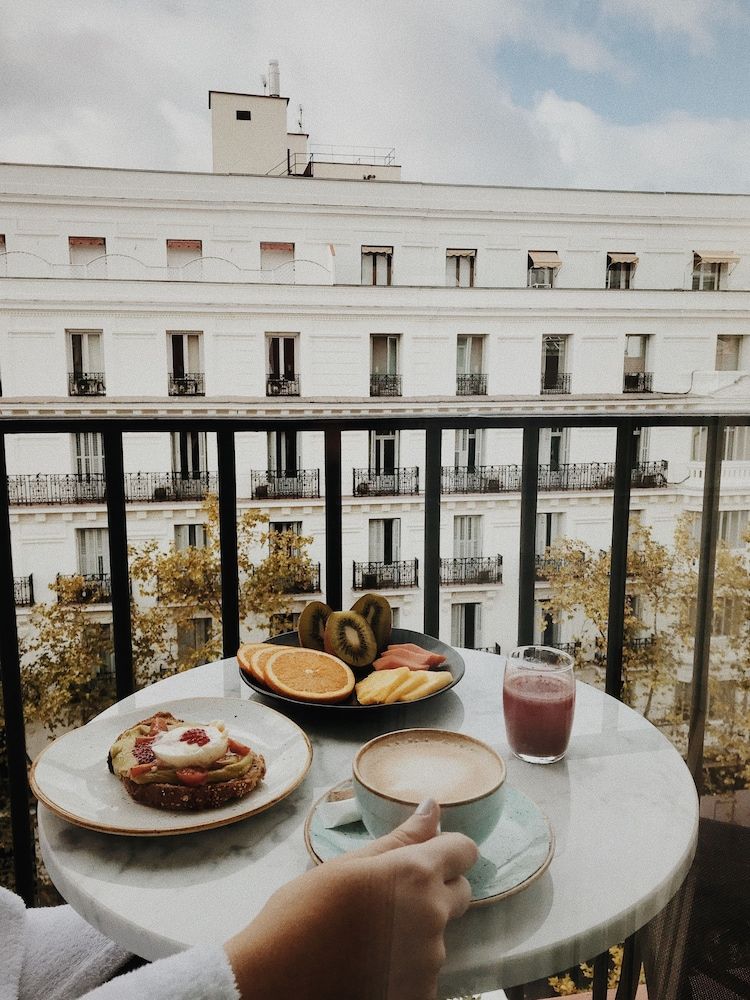 undefined ICON Embassy 9