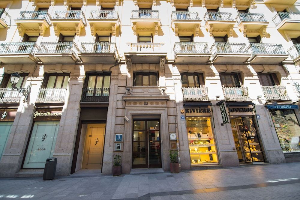 undefined Petit Palace Preciados 4