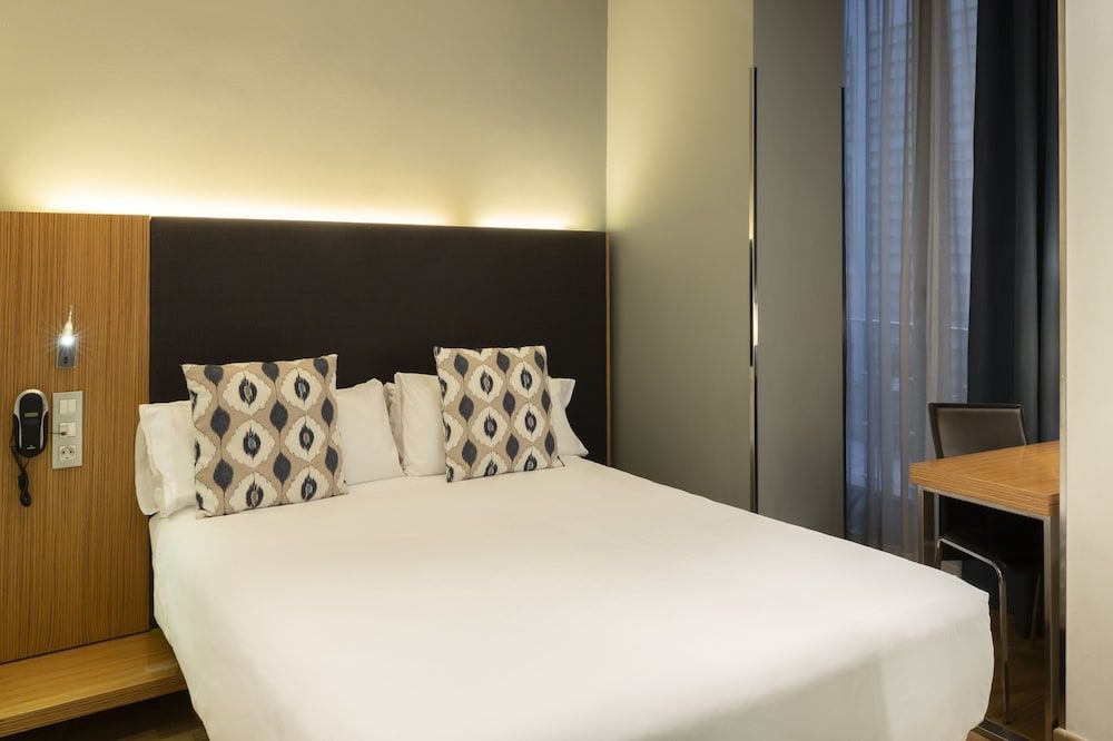Basic Double Room